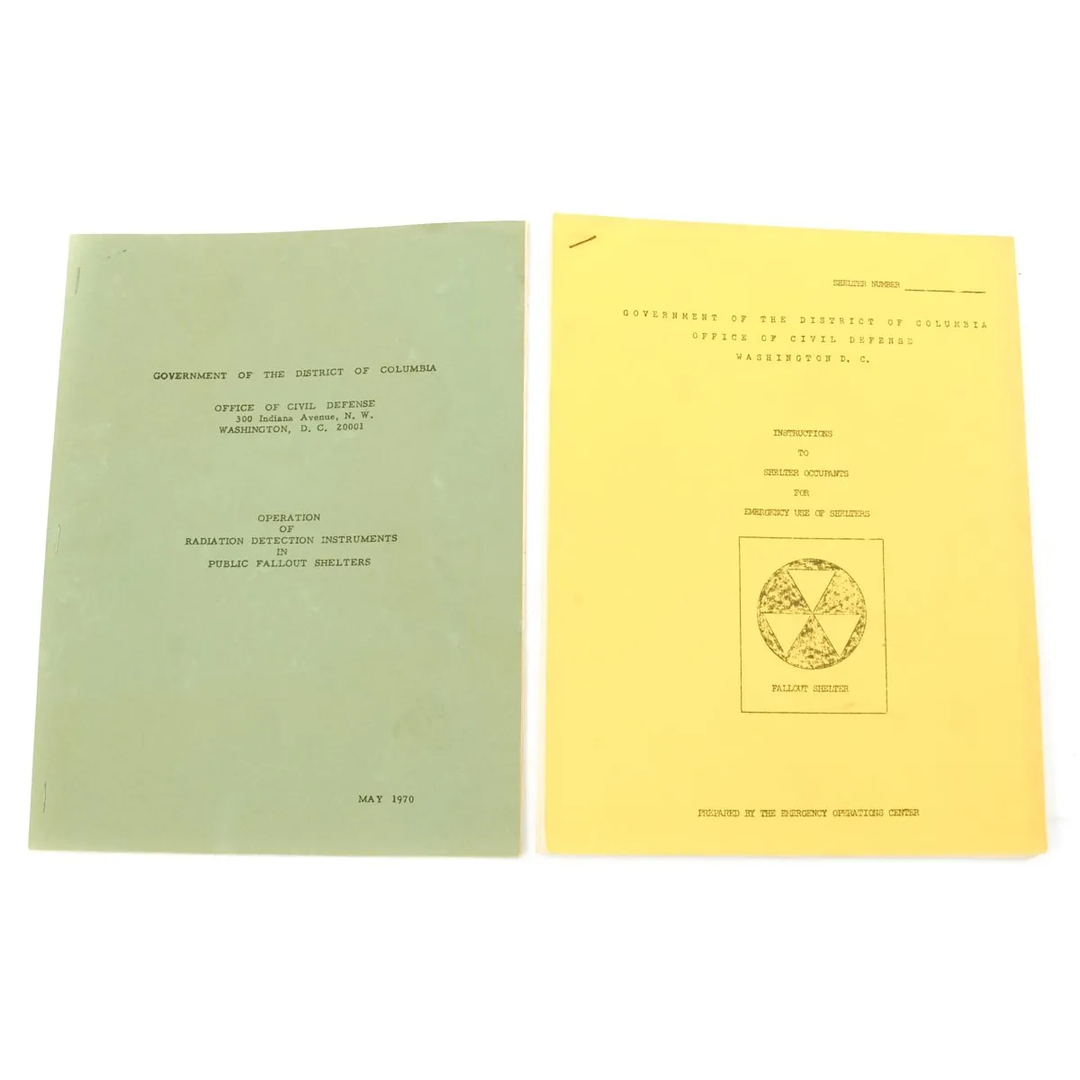Original U.S. Cold War Civil Defense CD V-777-1 Shelter Radiation Kit and Lionel CDV-700 Geiger Counter Model 6b Radiation Detector